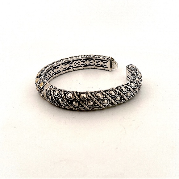 Jai 18K yellow gold and 925 Sterling silver hinged bangle bracelet - Picture 6 of 10